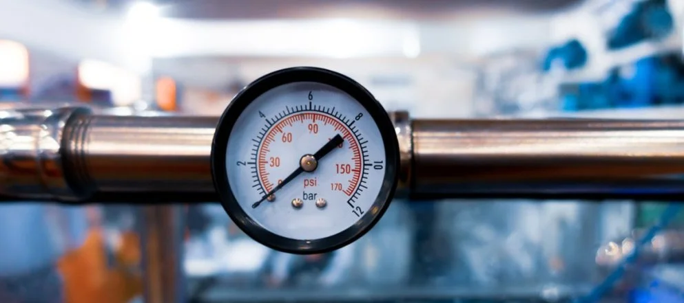 Кому включат газ? Кому включат газ?